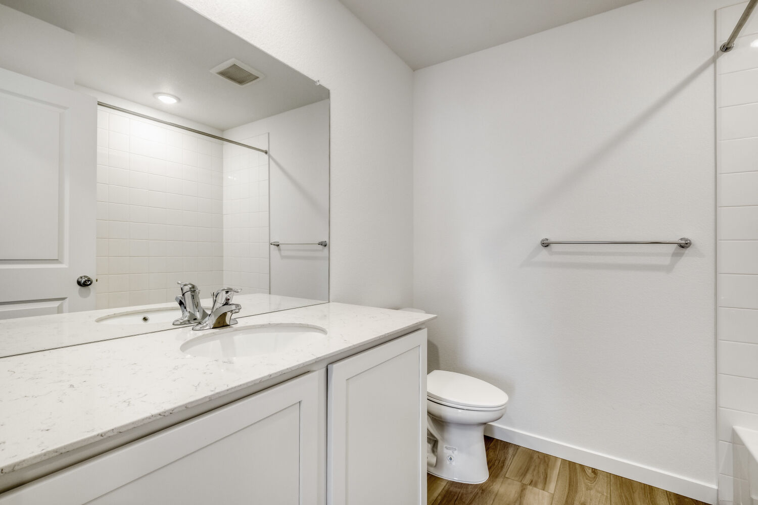 7885 Long Chute Tri Secondary Bathroom