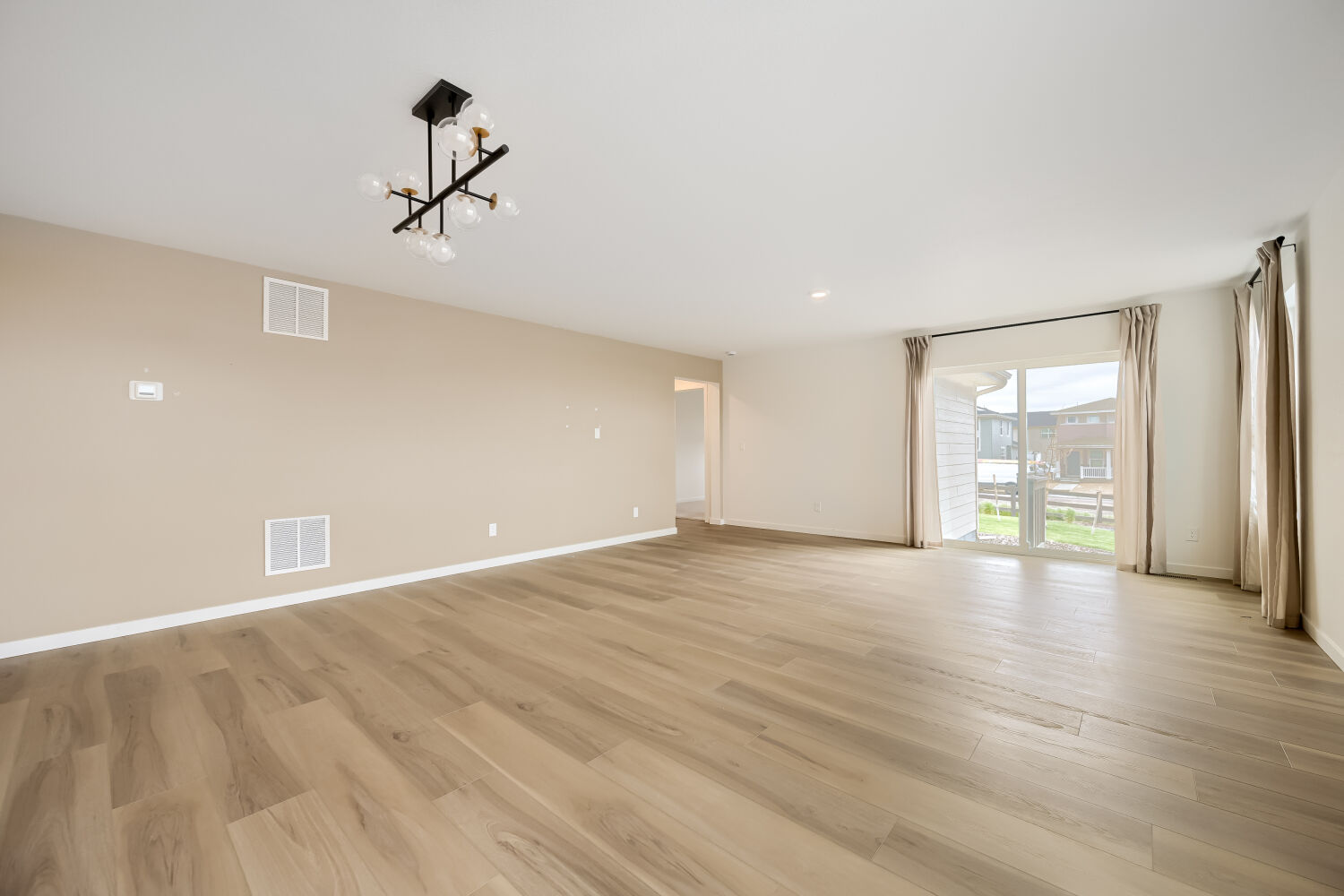 7753 Desert Wrangler Dr - Living Room 2