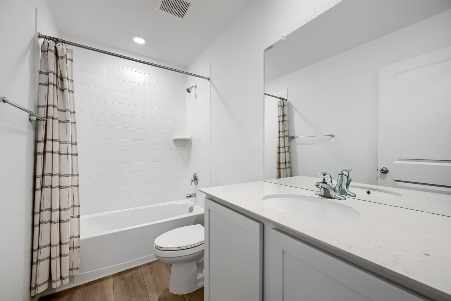 7753 Desert Wrangler Dr - Bathroom