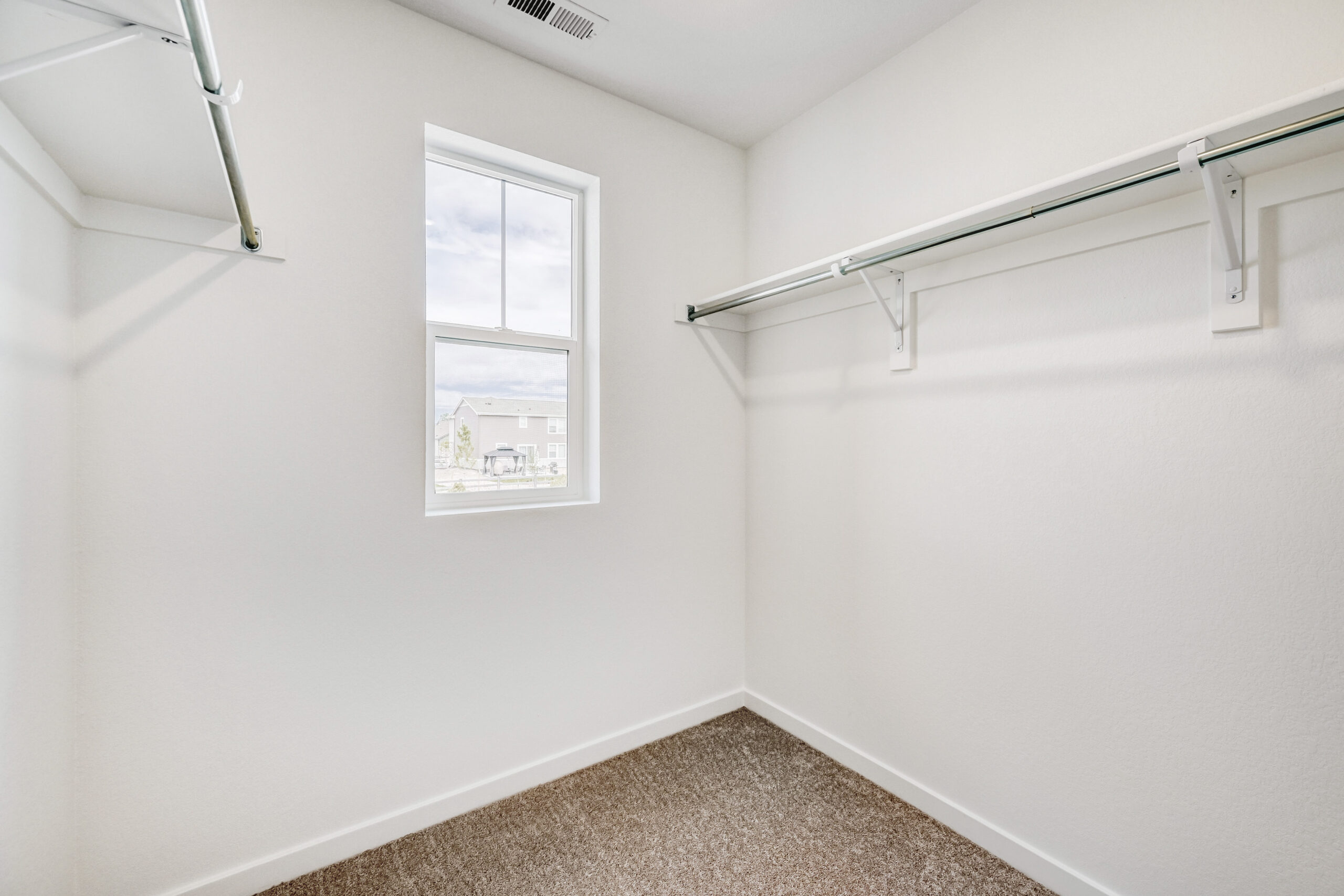 7863 Mounted Ranger Dr - Closet